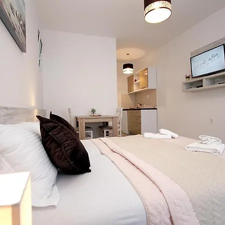 Apartments Saric Bar Buitenkant foto