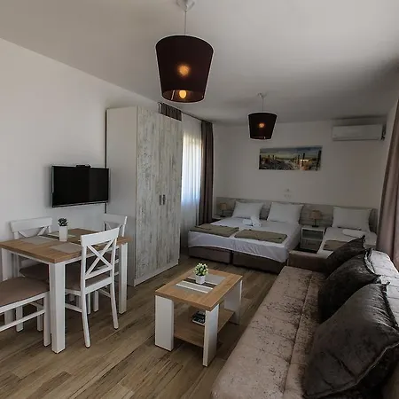 Apartments Saric Bar Buitenkant foto